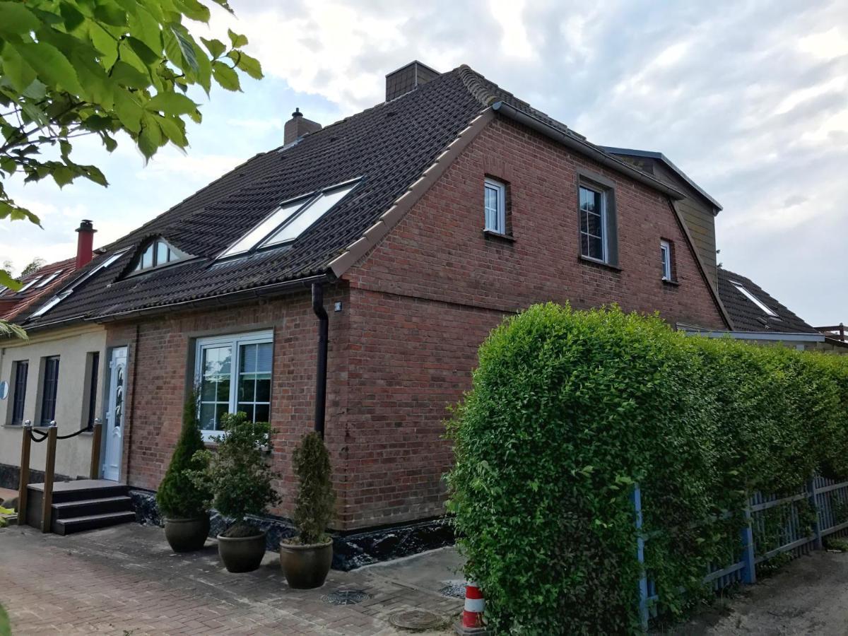 Ferienwohnung am Hochzeitsberg Breege Exterior foto